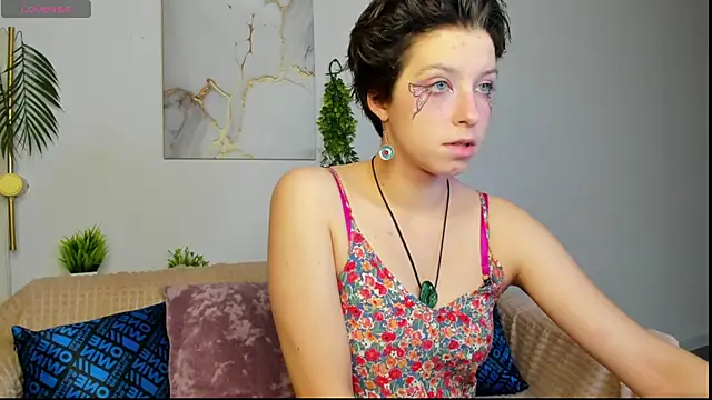 Sara Frayer online show from November 18, 9:10 am