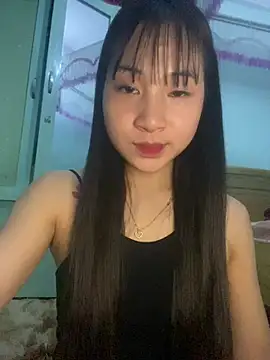 banlinh004 online show from February 23, 4:28 pm