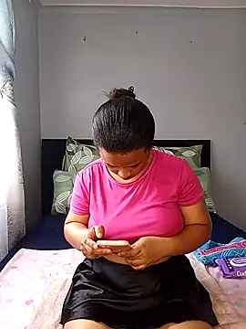 Sultrytits6 online show from October 11, 10:20 am