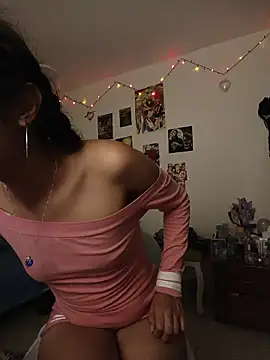 caramel doll   online show from December 23, 2:59 am