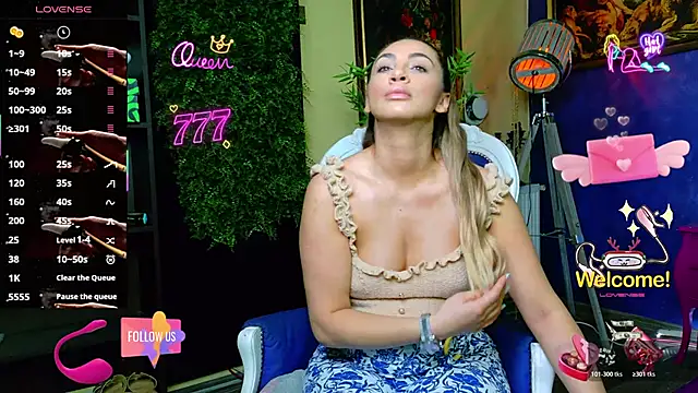 nicolepalmer online show from June 25, 12:29 pm