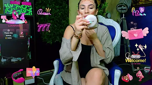 nicolepalmer online show from July 2, 5:35 am