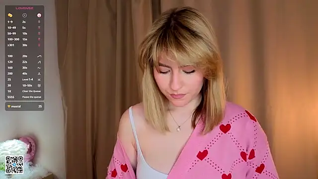 EuniceRaymundo online show from November 3, 6:56 pm