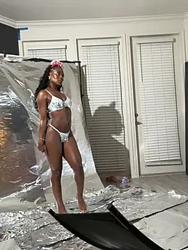 Giselledabodyyy online show from May 3, 1:20 am
