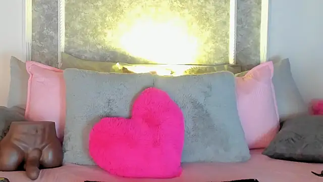  victoriaa  lois online show from October 25, 7:43 pm