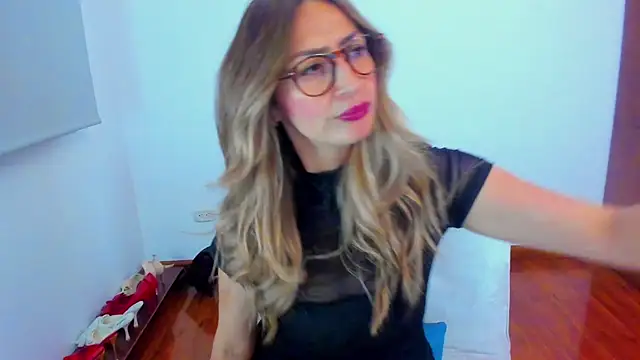 Velourmuse online show from July 14, 2:05 am