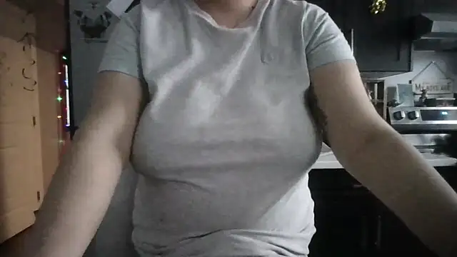 october1992xx online show from December 4, 3:03 pm