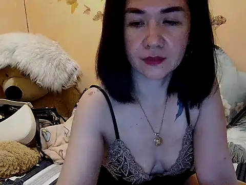 KissHott online show from December 3, 1:46 pm