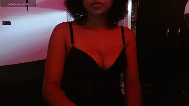 Seductress Malia online show from July 3, 3:40 pm