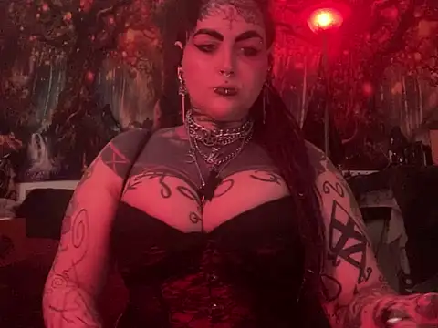 nyxvelon online show from March 29, 8:19 pm