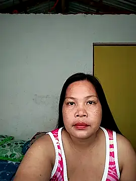 shyhotpinay 32 online show from February 22, 12:33 am