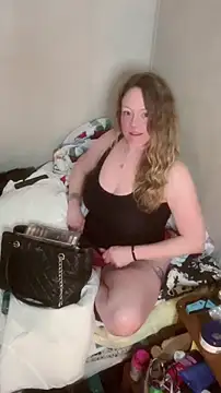 amandatheblondewife online show from January 8, 11:03 am