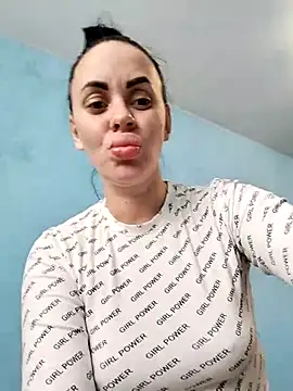 Stefaniyaxq online show from October 30, 12:06 pm