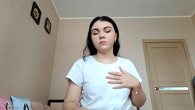 Abi bee online show from October 13, 7:44 am