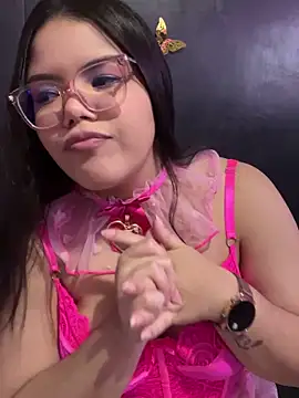 Snapshot of GabrielleMarsh1 chatting on October 10, 4:17 am GabrielleMarsh1 online show from October 10, 4:17 am