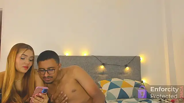 Sexy Couple Xx online show from March 14, 6:03 am