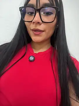AlannaDollx online show from May 2, 9:18 pm