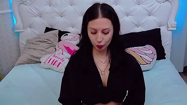 MaeAnna online show from November 21, 4:25 am