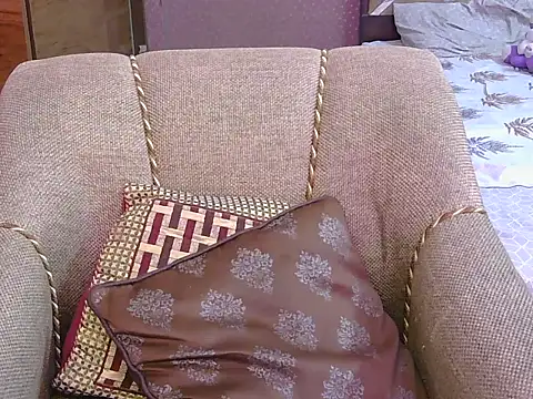 cute zaraa online show from December 17, 5:22 am