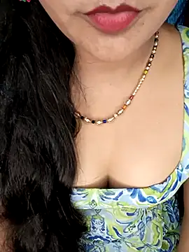 Rashmi 011 online show from July 10, 9:43 am