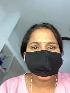 bindiyarani01 online show from December 15, 6:51 am