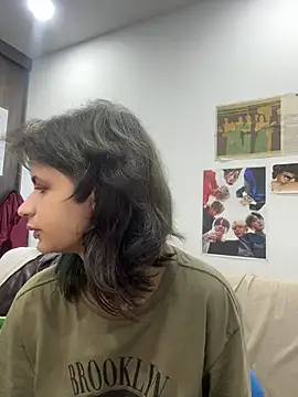 sukulaurens online show from July 14, 12:22 am