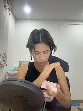 sukulaurens online show from July 25, 5:58 am