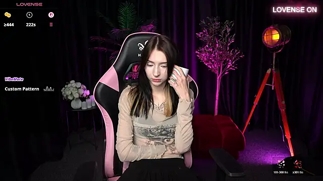 Trix Void online show from February 10, 11:57 am