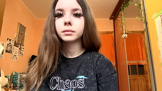 EhtelBiondi online show from November 10, 8:09 am