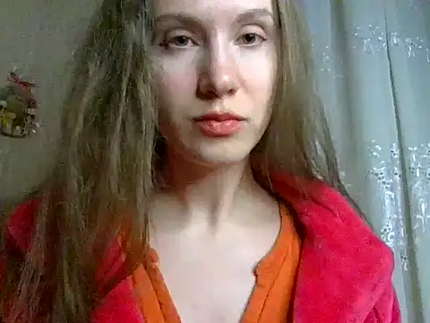 Lynirina online show from February 8, 7:28 pm