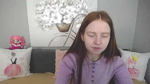 Evarey  online show from November 7, 5:57 am