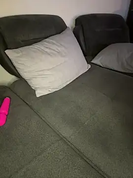 Teengirlmiaa online show from November 3, 6:56 pm