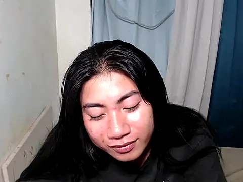 Snapshot of Tsirish_blairxx chatting on October 10, 11:37 am Tsirish blairxx online show from October 10, 11:37 am