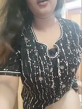 Beauty Queen Soniya online show from June 16, 2:45 am