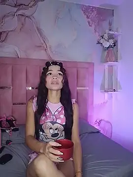 Isis Blaze online show from December 2, 3:08 am