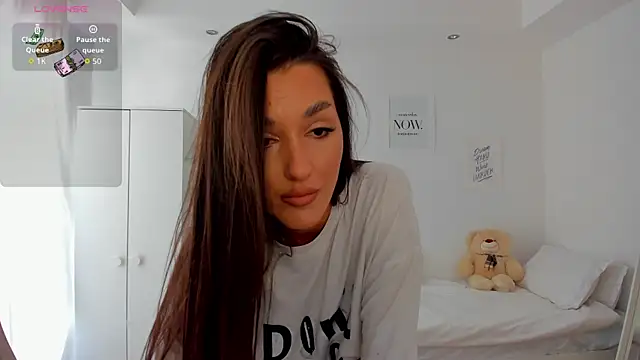 bubbledoll77 online show from May 11, 7:54 am