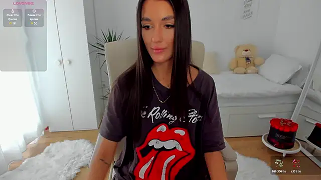 bubbledoll77 online show from February 11, 7:54 am