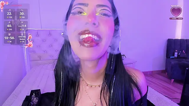 Nina fox 0691 online show from June 18, 5:51 pm