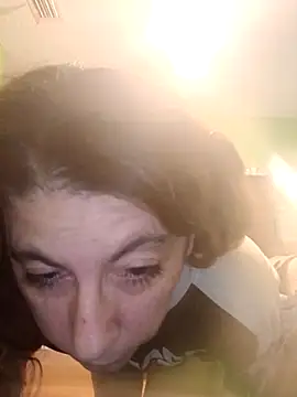 Snapshot of 1988beth chatting on October 14, 1:19 am 1988beth online show from October 14, 1:19 am