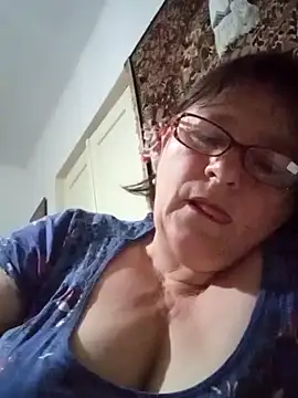 MilaCold5443 online show from April 28, 2:09 am