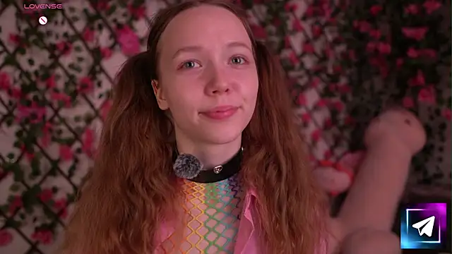 Petite Polly online show from November 20, 6:20 pm