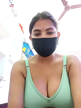 Hot radhaji online show from December 19, 9:07 pm