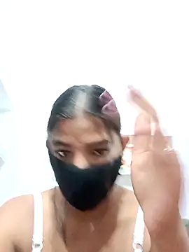 Hot radhaji online show from October 26, 9:05 am