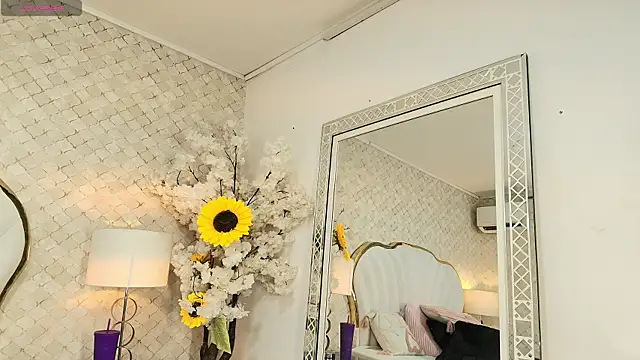  NinaFox  online show from July 28, 8:52 pm