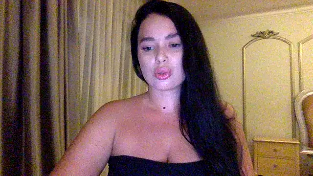 Fayronna online show from April 9, 6:46 pm