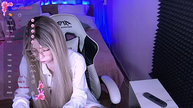 sofiisun online show from October 24, 4:08 am