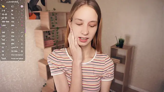 IveyColley online show from November 10, 8:31 am