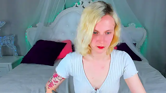 LikiLips online show from April 29, 2:37 am