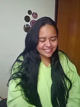 Snapshot of Miss__kendra_ chatting on October 18, 12:41 pm Miss kendra online show from October 18, 12:41 pm