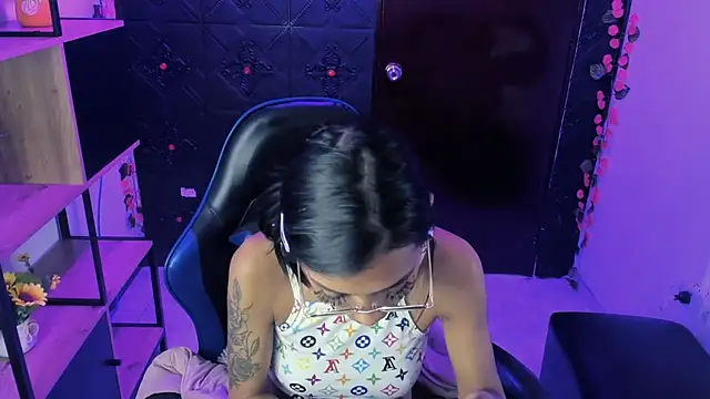 KarlaSlutSkinny   online show from July 30, 8:42 pm